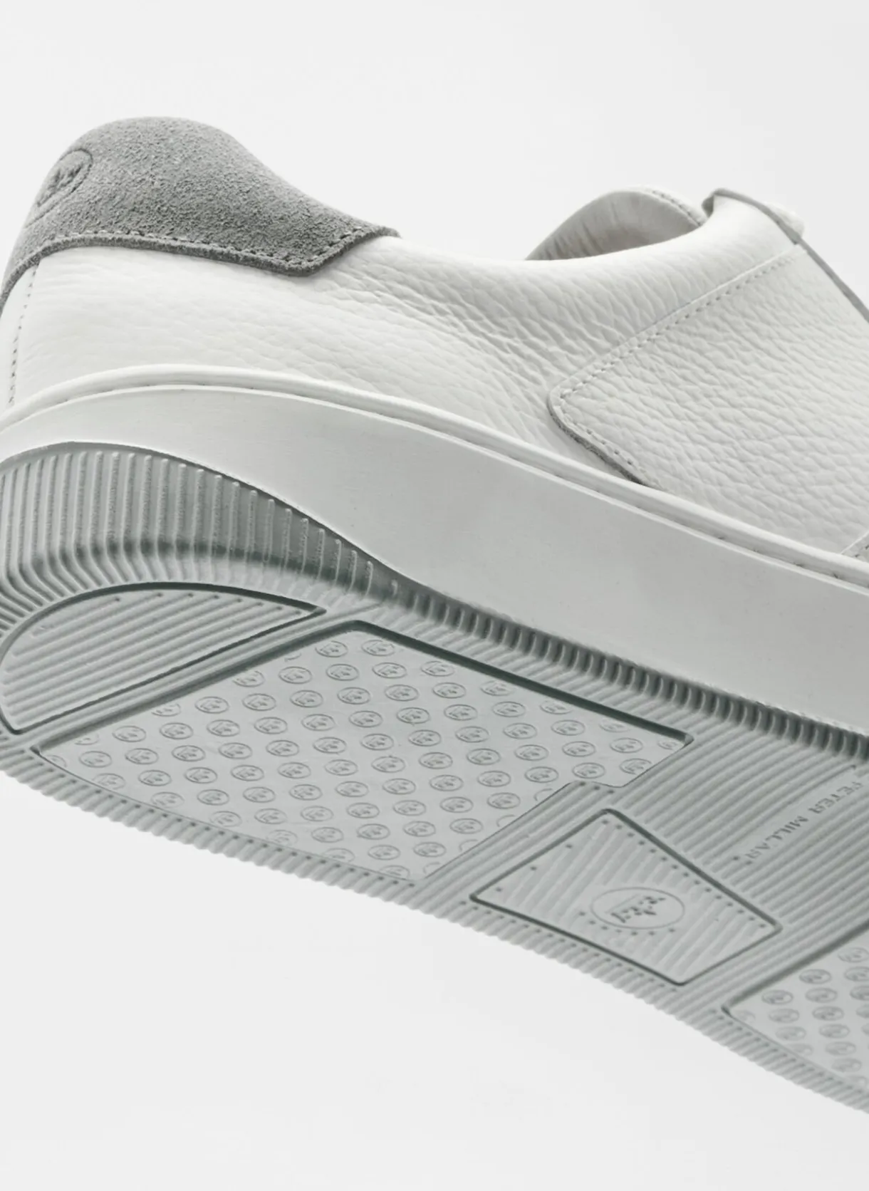 Vantage Pebble Grain Leather Sneaker
